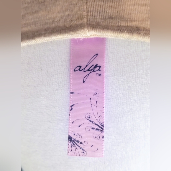 ANTHRO- Cream/Beige Bell-Sleeved Blouse - Picture 6 of 6